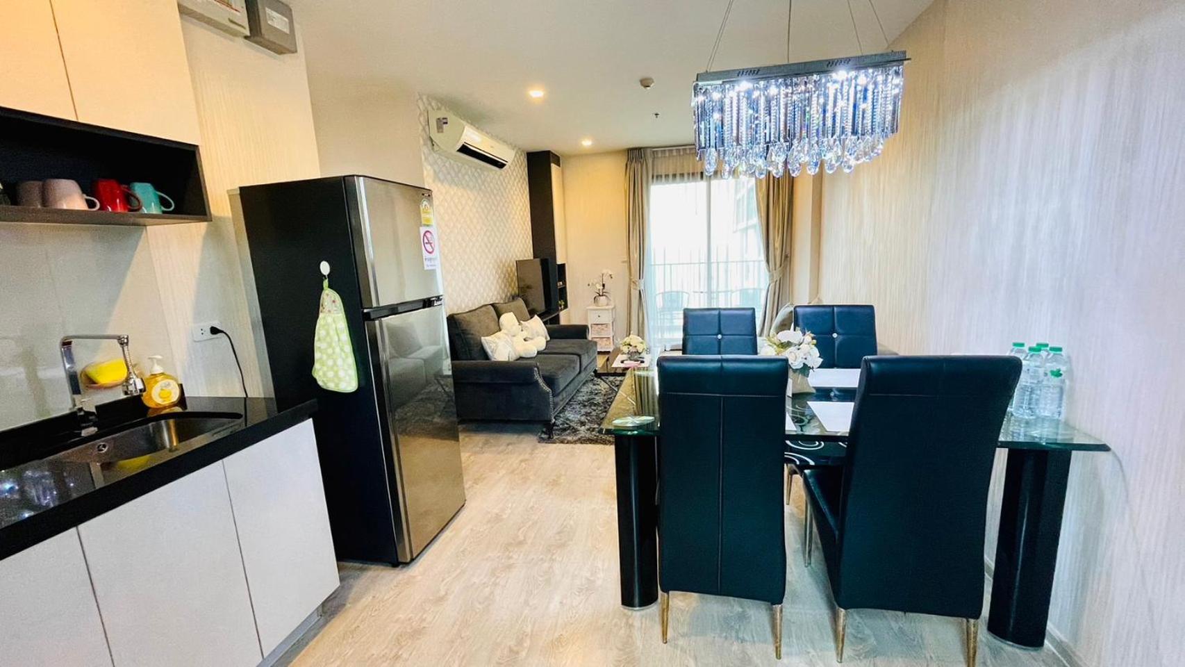 The Base Central Pattaya 2 Bed 2 Bath By Numam Exterior foto