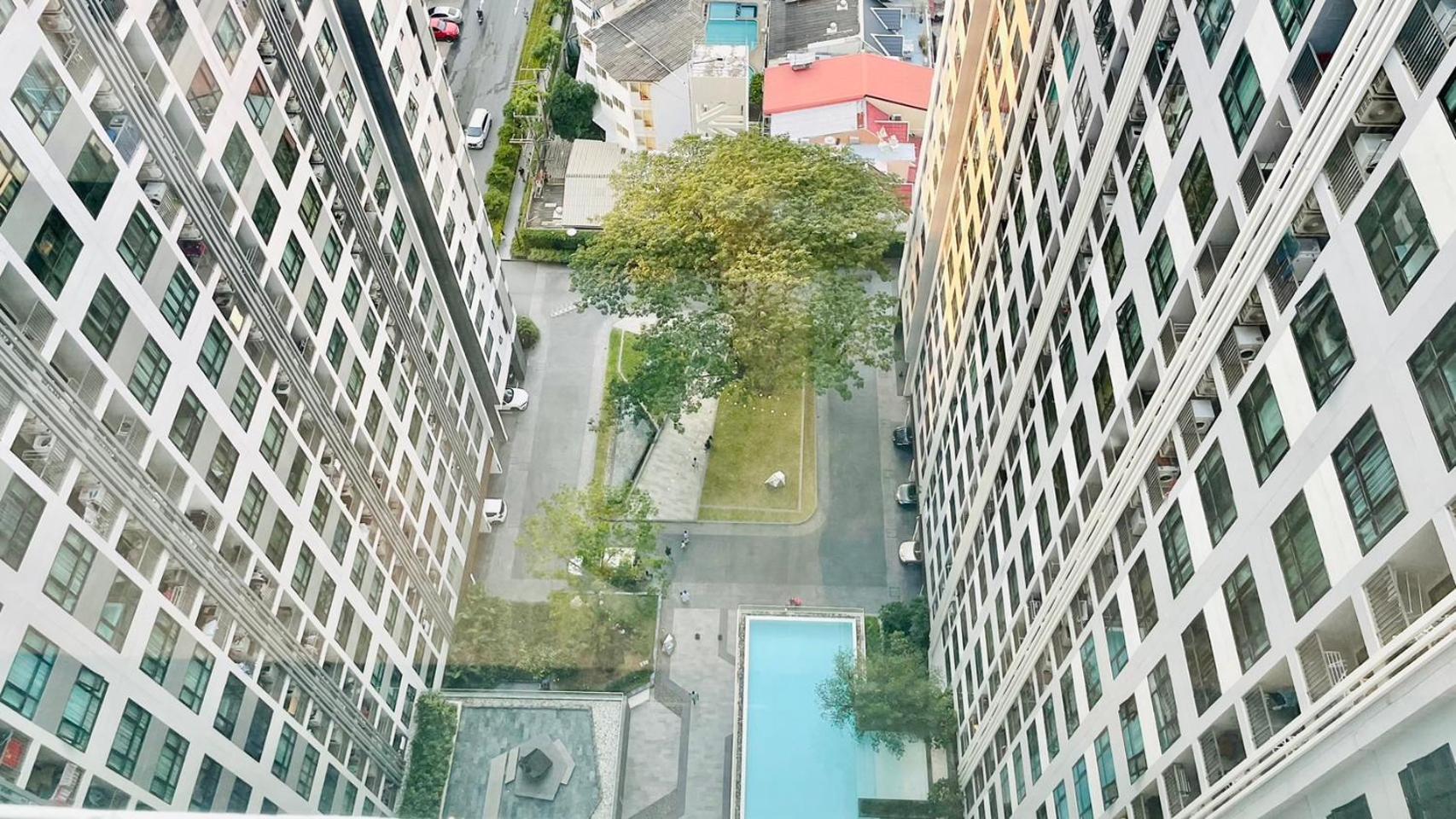 The Base Central Pattaya 2 Bed 2 Bath By Numam Exterior foto