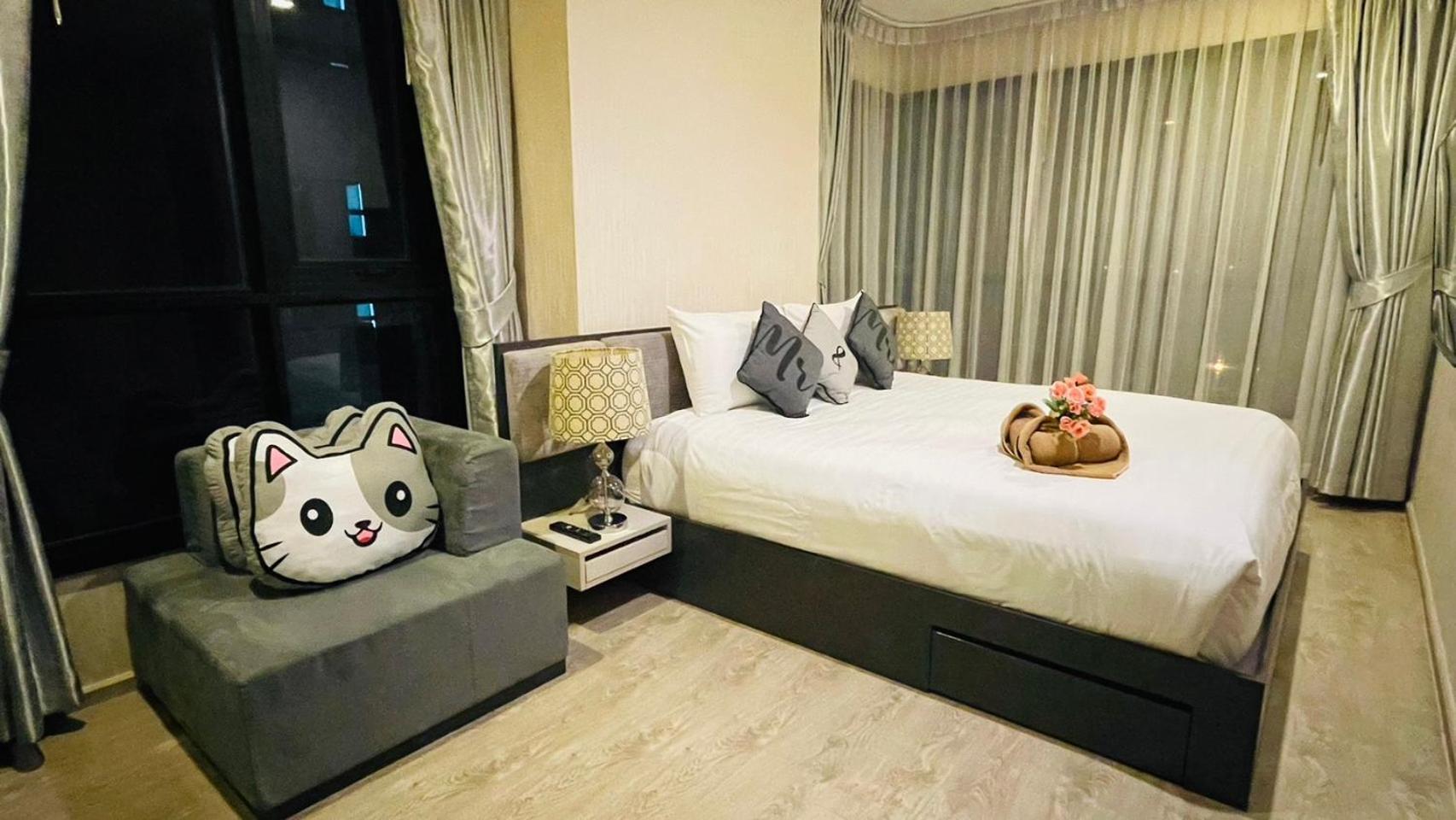 The Base Central Pattaya 2 Bed 2 Bath By Numam Exterior foto